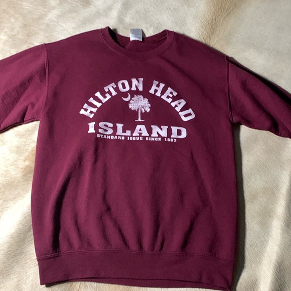 Vintage HILTON HEAD ISLAND South Carolina Pullover Burgundy Sweatshirt - Picture 1 of 9